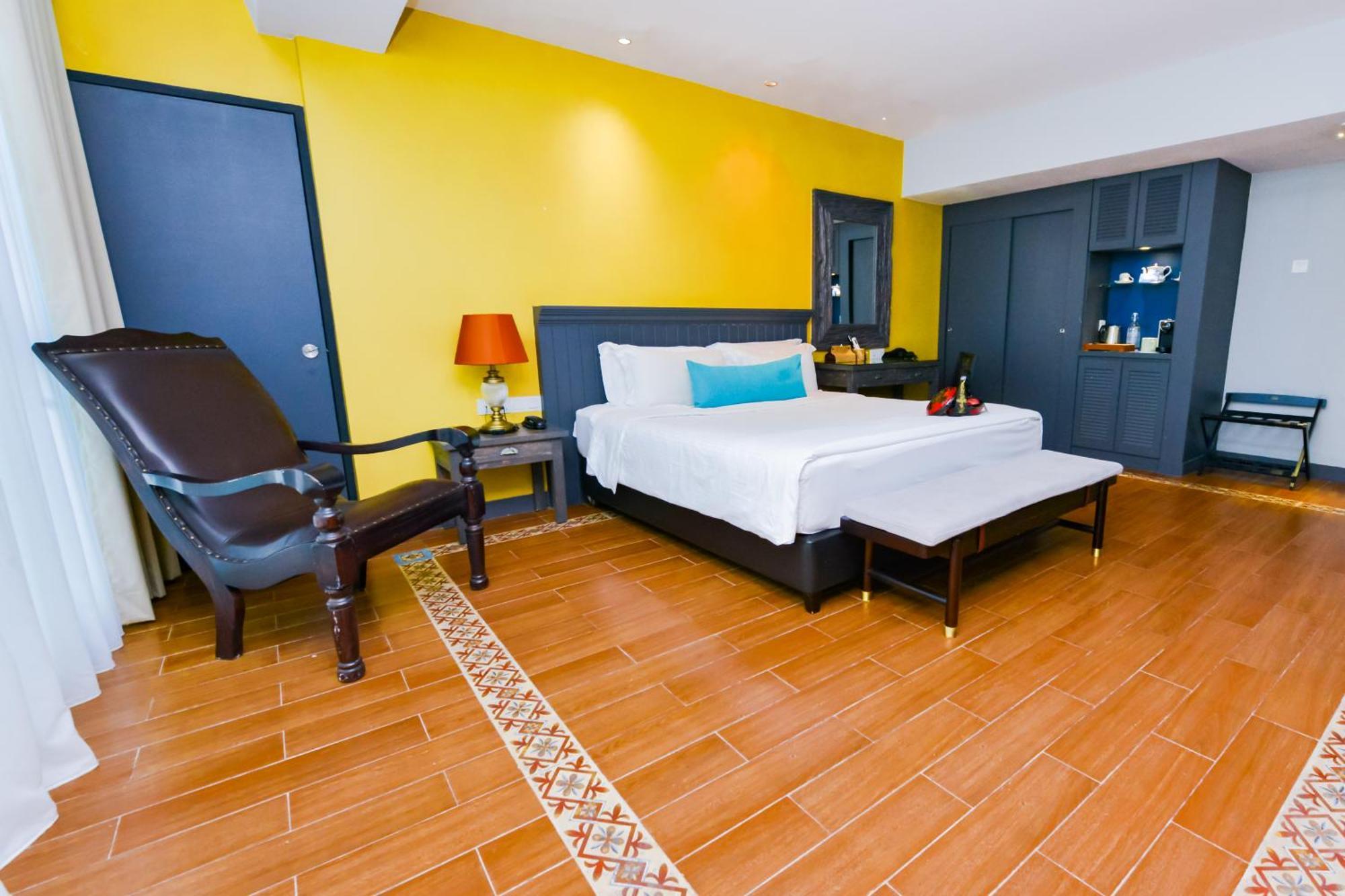 Sojourn Spa Hotel Melaka Exterior photo