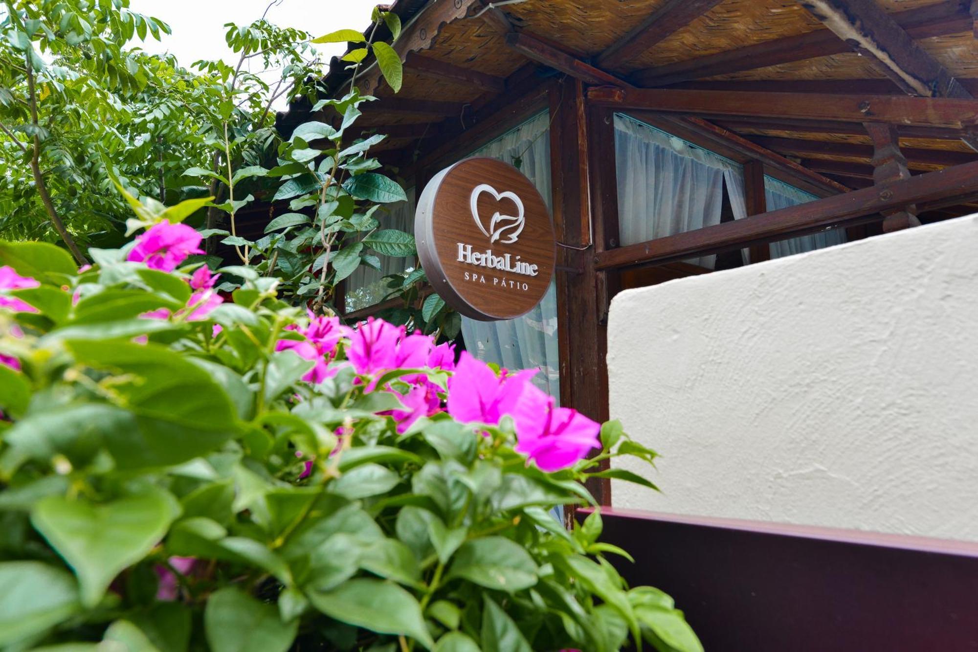 Sojourn Spa Hotel Melaka Exterior photo